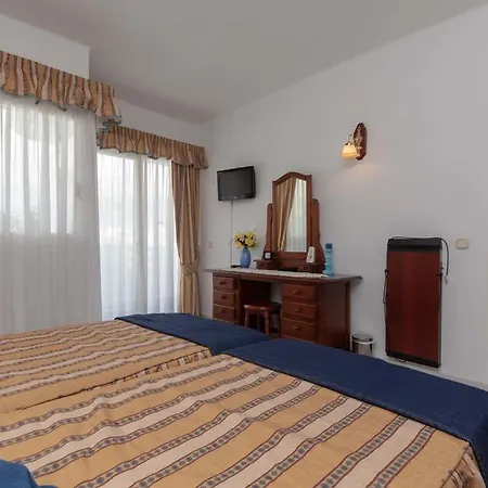 Apartment Club Atlantis 118 - One Bed Costa Adeje (Tenerife)
